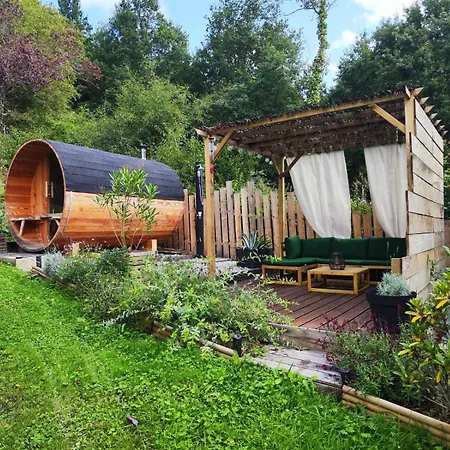 Sous Le Figuier بيت للعطل