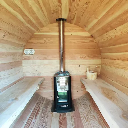 Sous Le Figuier بيت للعطل *