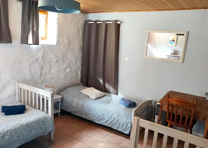 Сasa de vacaciones Sous Le Figuier Fougax-et-Barrineuf