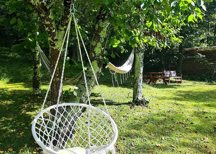 Sous Le Figuier * Fougax-et-Barrineuf